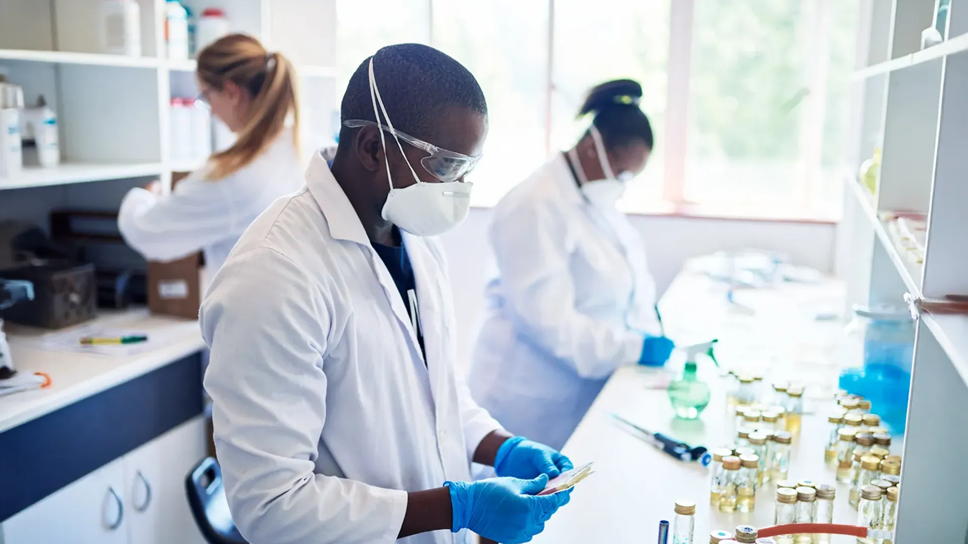 Picture of medical researchers in a lab